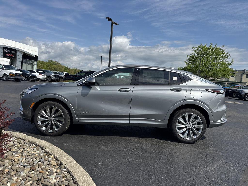 new 2025 Buick Envista car, priced at $29,701