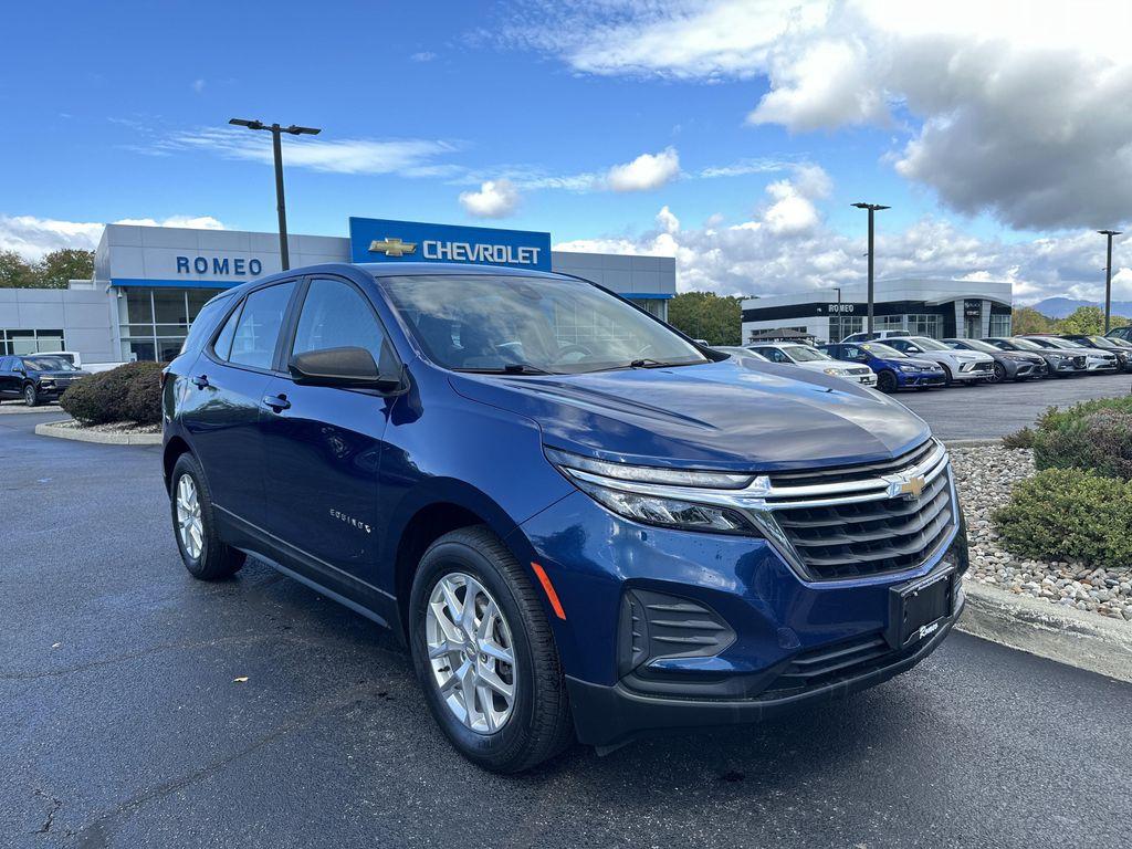 used 2022 Chevrolet Equinox car, priced at $17,499