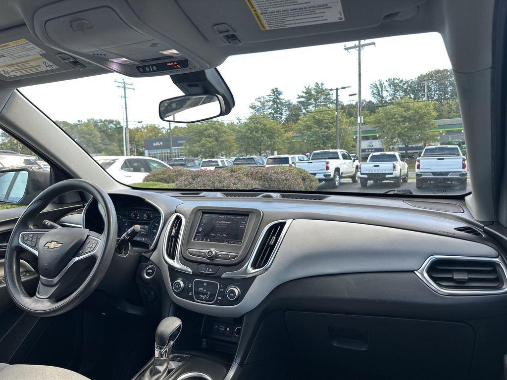 used 2022 Chevrolet Equinox car, priced at $17,499