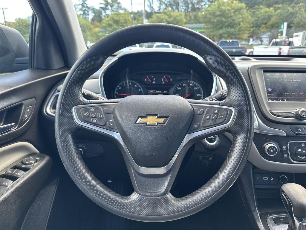 used 2022 Chevrolet Equinox car, priced at $17,499