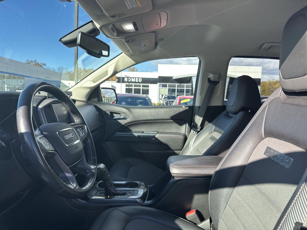 used 2020 GMC Canyon car, priced at $27,499