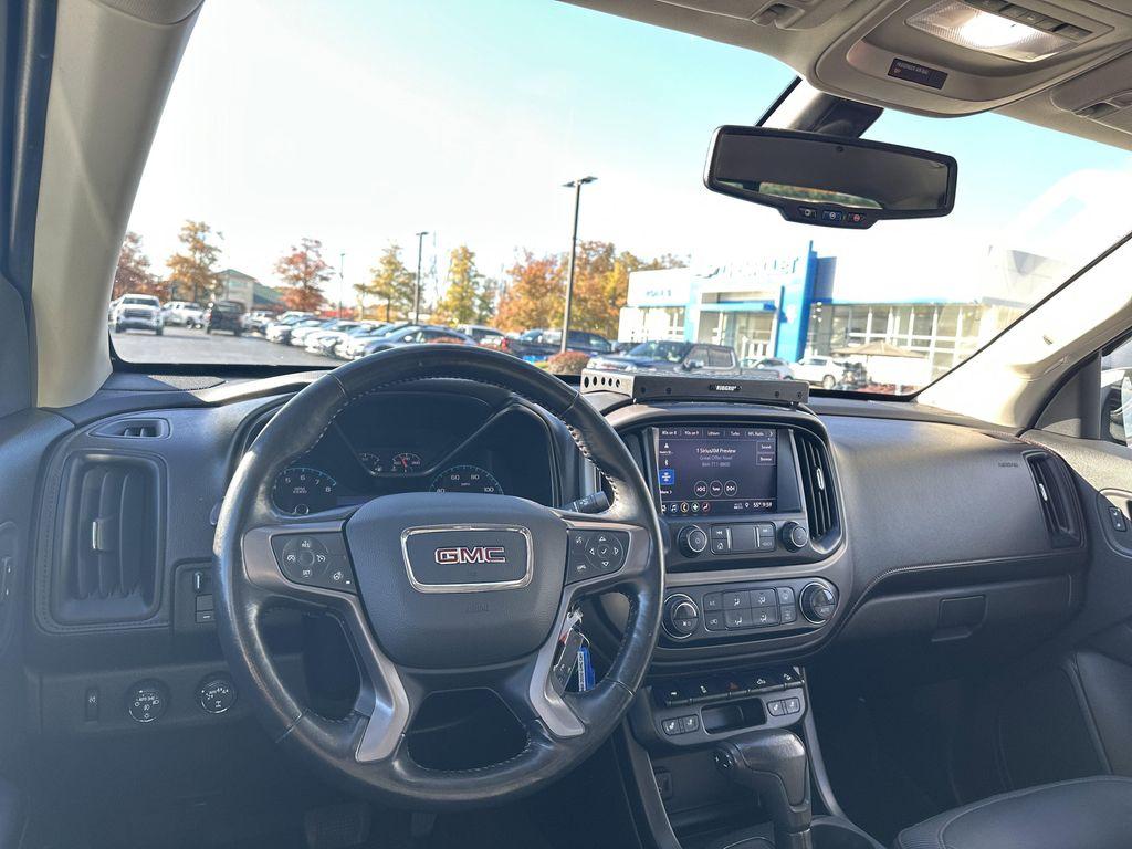 used 2020 GMC Canyon car, priced at $27,499