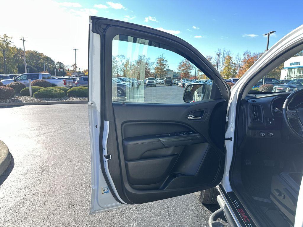 used 2020 GMC Canyon car, priced at $27,499