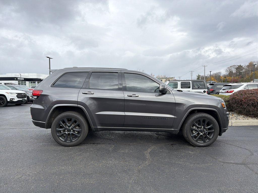 used 2020 Jeep Grand Cherokee car, priced at $19,999