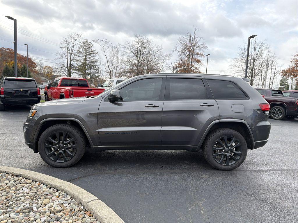 used 2020 Jeep Grand Cherokee car, priced at $19,999
