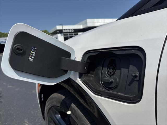 new 2025 Chevrolet Equinox EV car, priced at $50,125