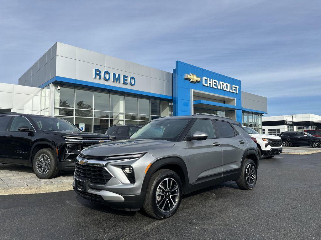 used 2024 Chevrolet TrailBlazer car, priced at $21,499