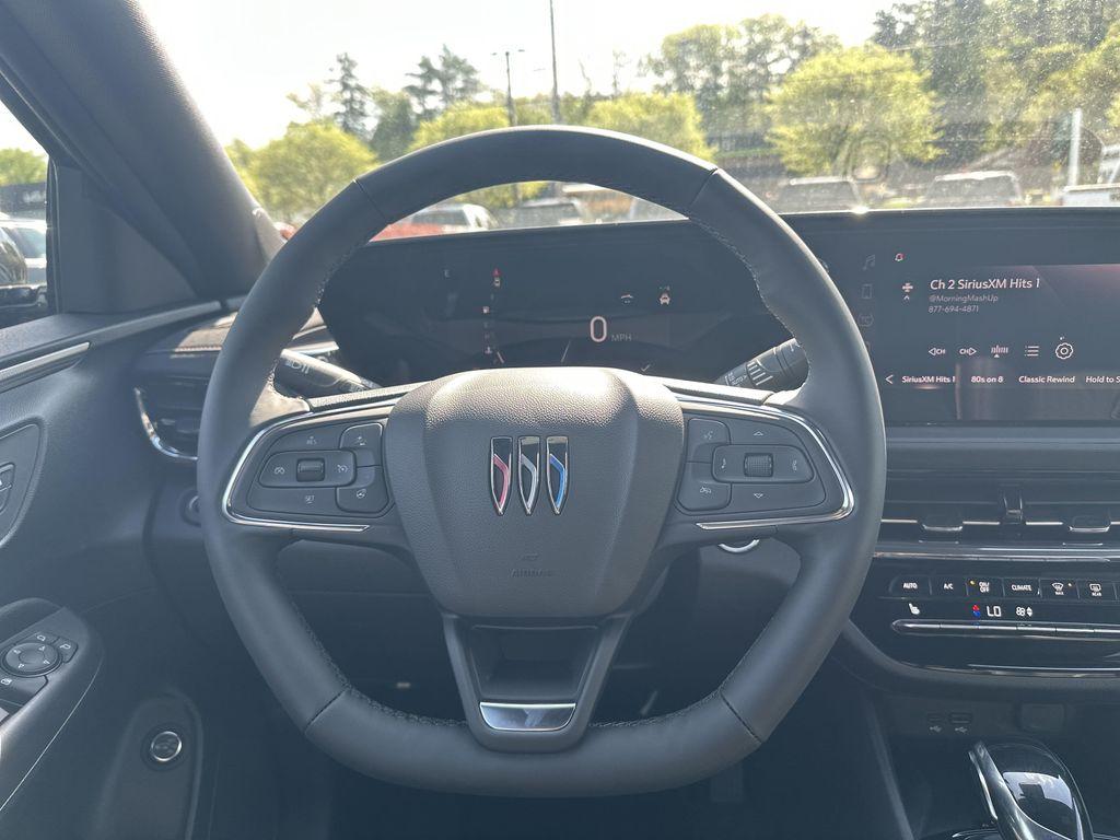 new 2025 Buick Envista car, priced at $29,540