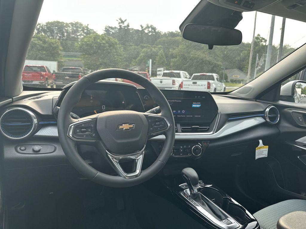 new 2025 Chevrolet Trax car, priced at $24,899
