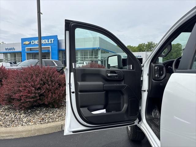 new 2025 GMC Sierra 2500 car, priced at $52,945