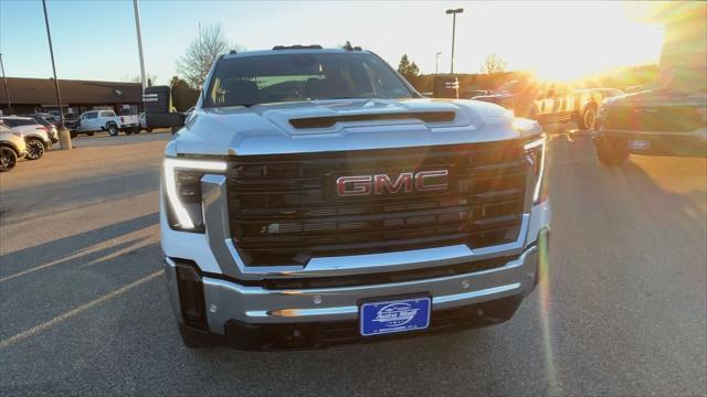 new 2025 GMC Sierra 3500 car, priced at $65,440