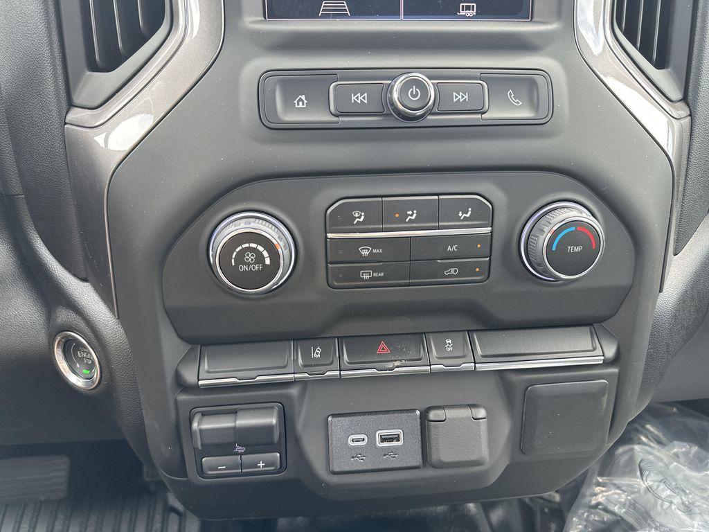 new 2025 Chevrolet Silverado 3500 car, priced at $46,449