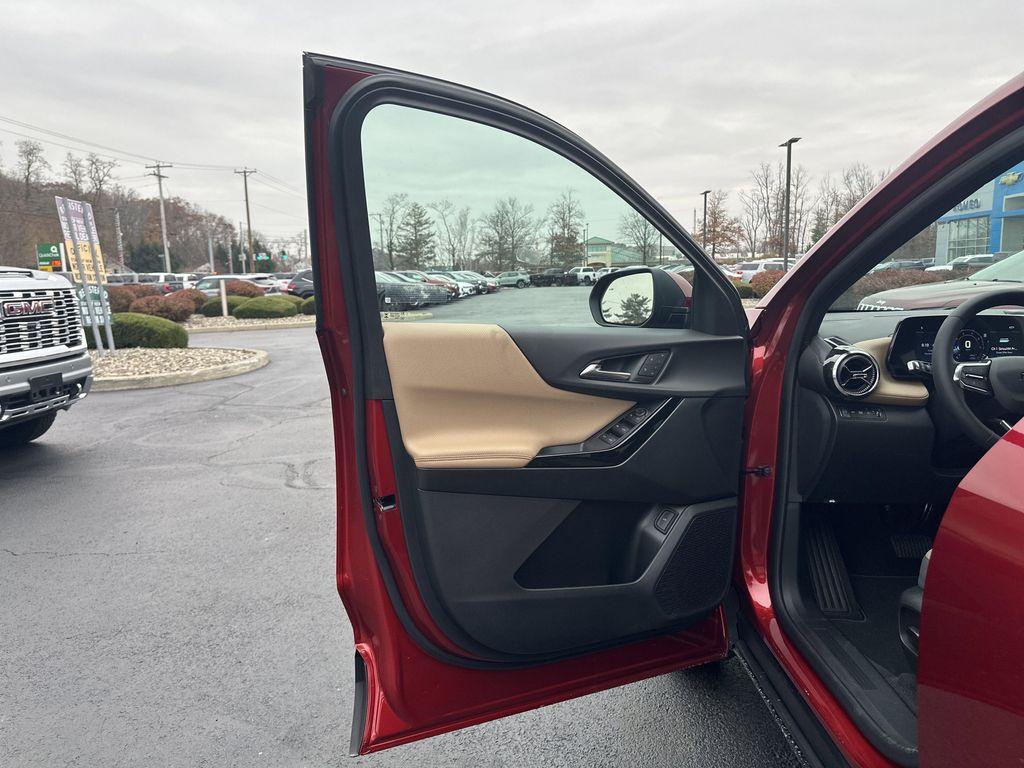 new 2026 Chevrolet Equinox car, priced at $39,282