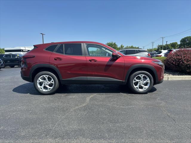new 2025 Chevrolet Trax car, priced at $22,890