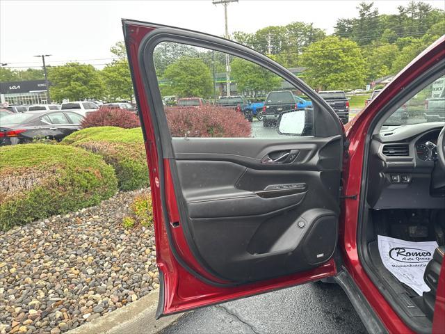 used 2022 GMC Acadia car, priced at $32,380