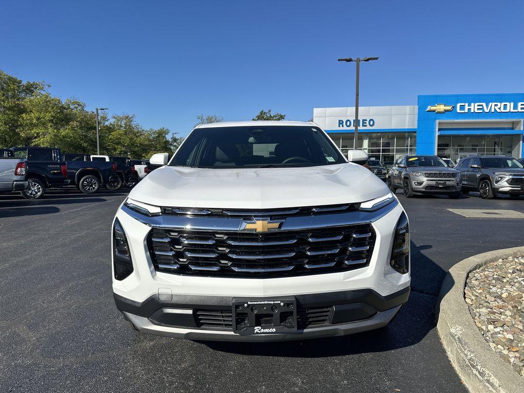 new 2026 Chevrolet Equinox car, priced at $30,005