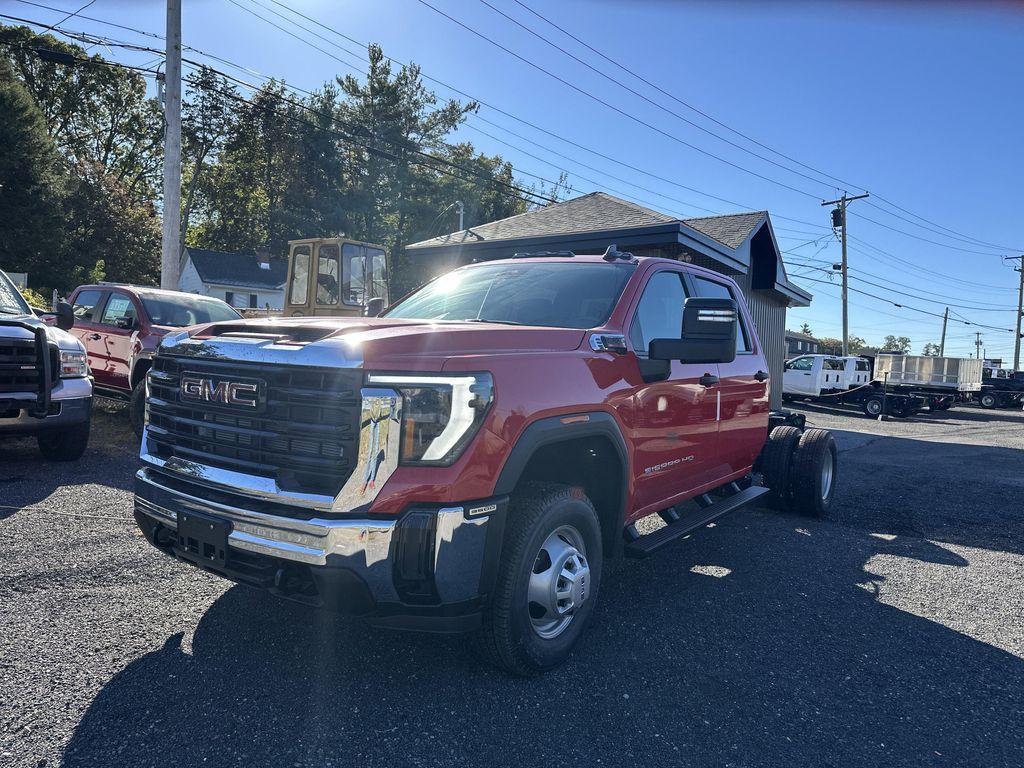 new 2025 GMC Sierra 3500 car, priced at $67,268