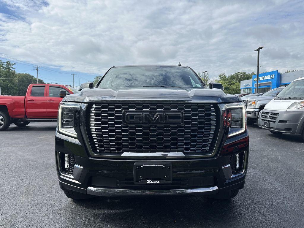 used 2024 GMC Yukon car, priced at $88,399