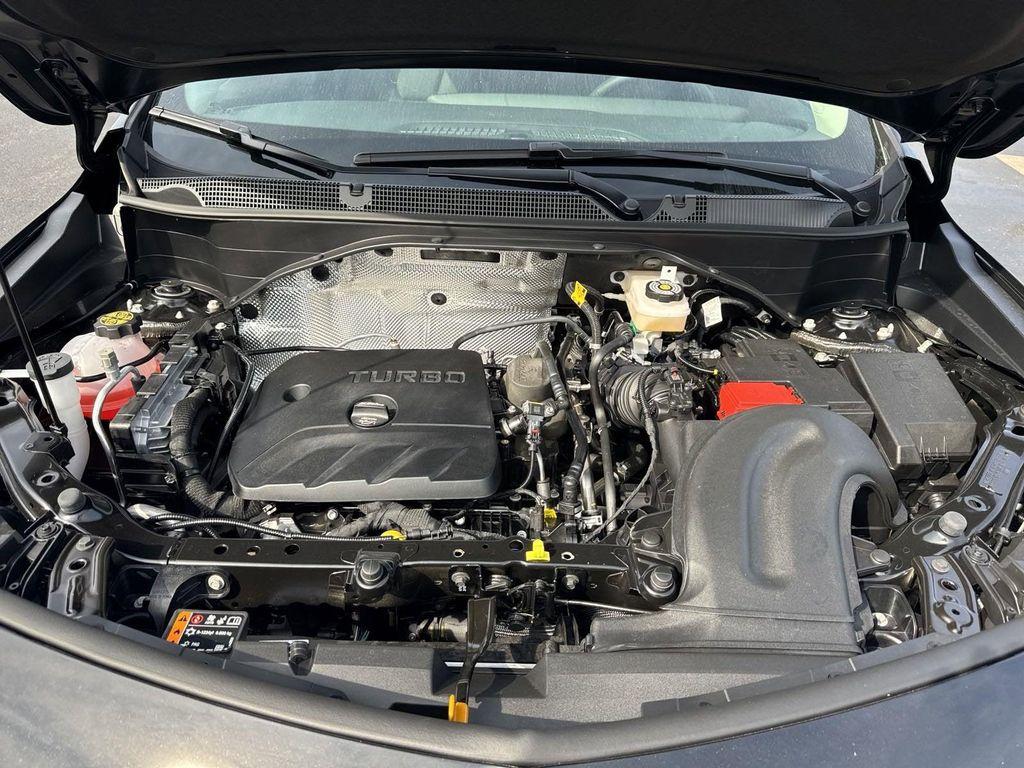 new 2025 Buick Encore GX car, priced at $25,400