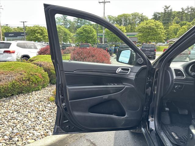 used 2020 Jeep Grand Cherokee car, priced at $22,795