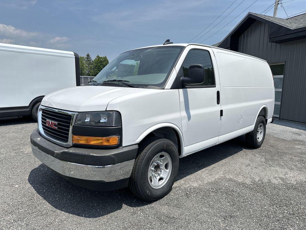 new 2025 GMC Savana 2500 car, priced at $45,208