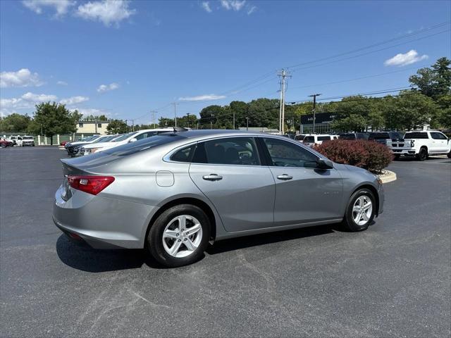 new 2024 Chevrolet Malibu car, priced at $24,445