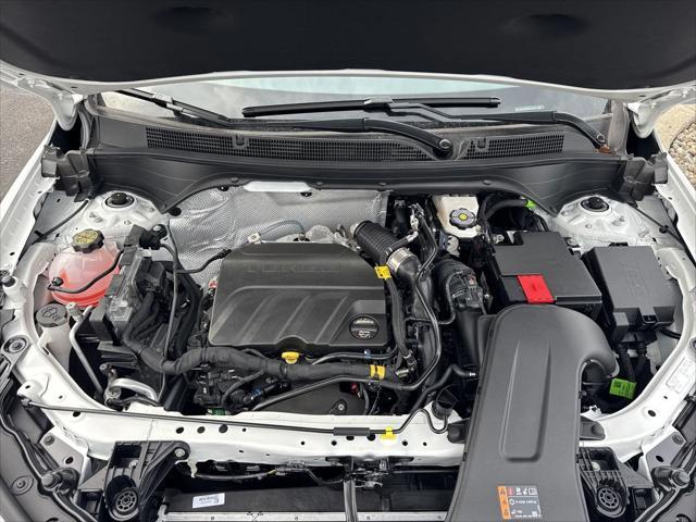 new 2025 Buick Envista car, priced at $24,055