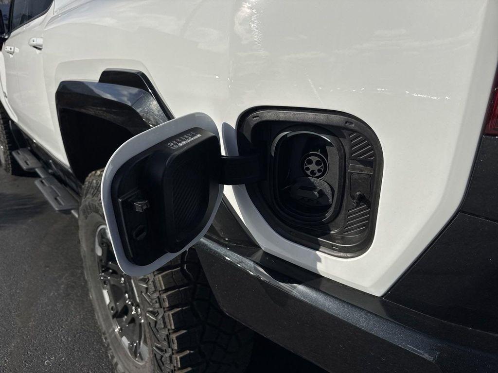 new 2025 GMC HUMMER EV Pickup car, priced at $125,975