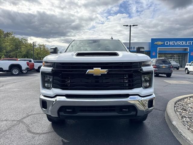 new 2025 Chevrolet Silverado 3500 car, priced at $66,335