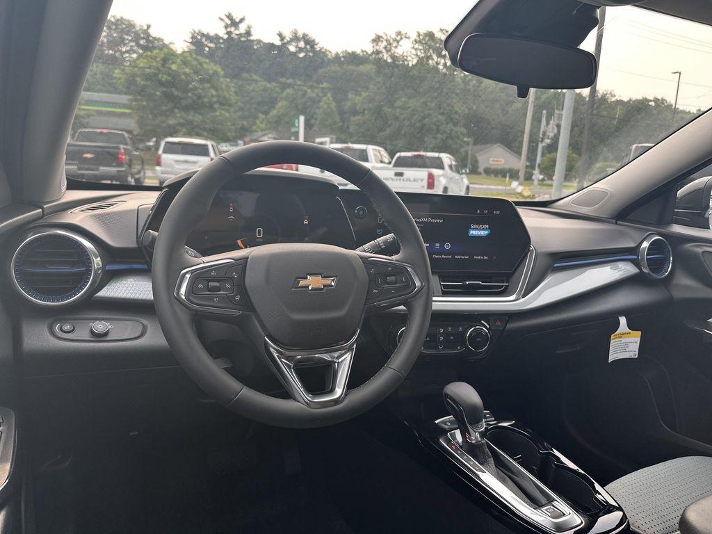 new 2025 Chevrolet Trax car, priced at $24,899