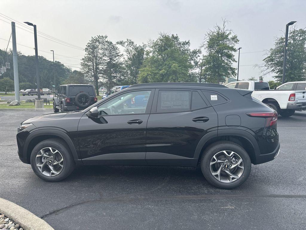 new 2025 Chevrolet Trax car, priced at $24,899