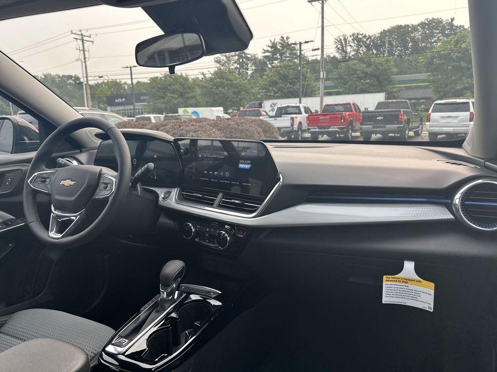 new 2025 Chevrolet Trax car, priced at $24,899