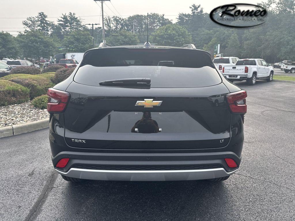 new 2025 Chevrolet Trax car, priced at $25,149