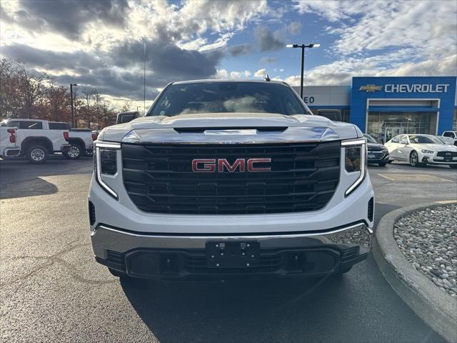 new 2025 GMC Sierra 1500 car, priced at $46,615