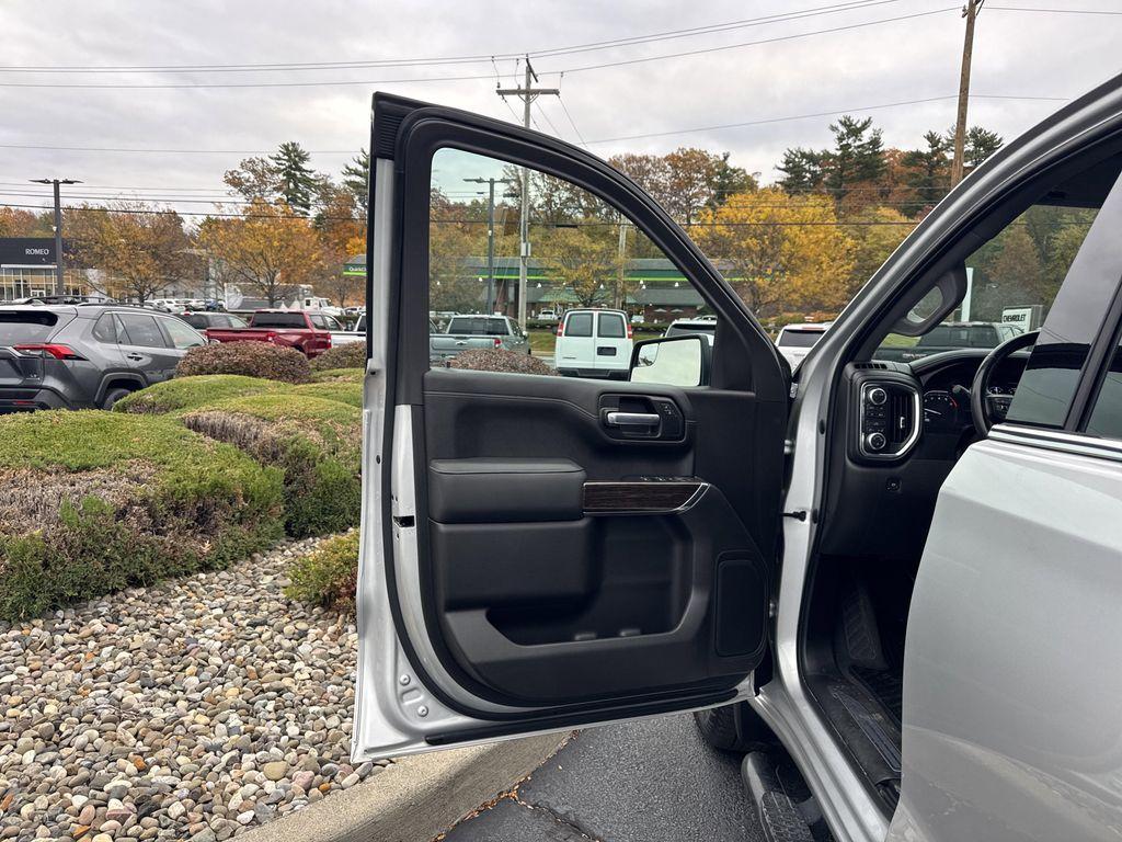 used 2021 GMC Sierra 1500 car, priced at $33,799