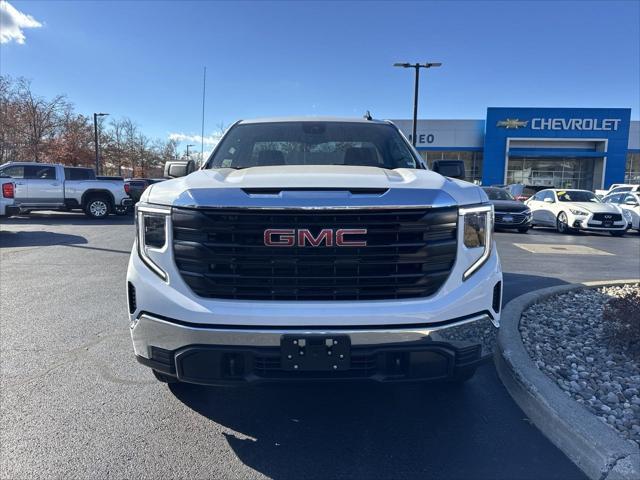 new 2025 GMC Sierra 1500 car, priced at $43,615