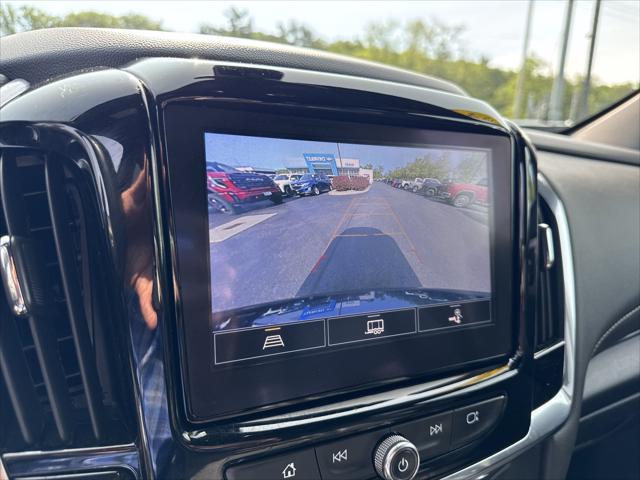 used 2023 Chevrolet Traverse car, priced at $29,999