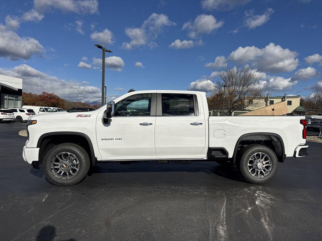 new 2026 Chevrolet Silverado 3500 car, priced at $78,355