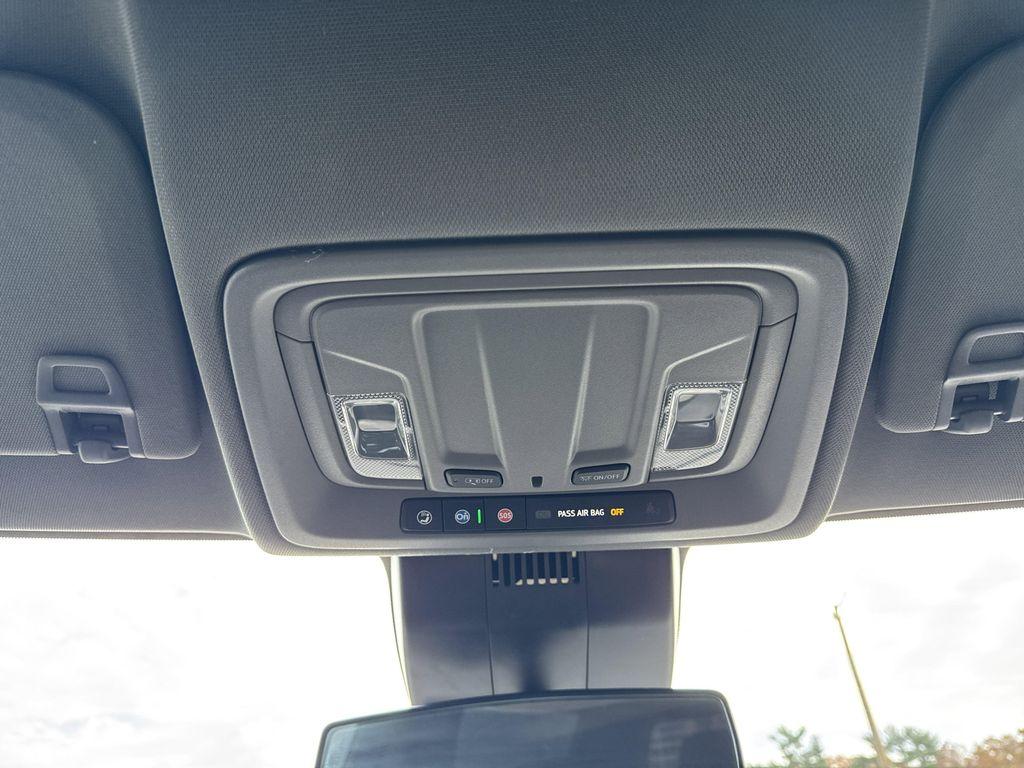 used 2023 GMC Sierra 1500 car, priced at $40,999