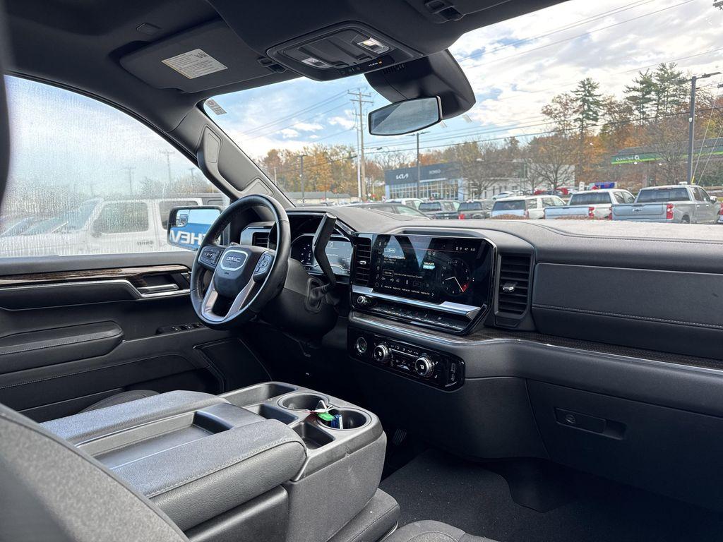 used 2023 GMC Sierra 1500 car, priced at $40,999