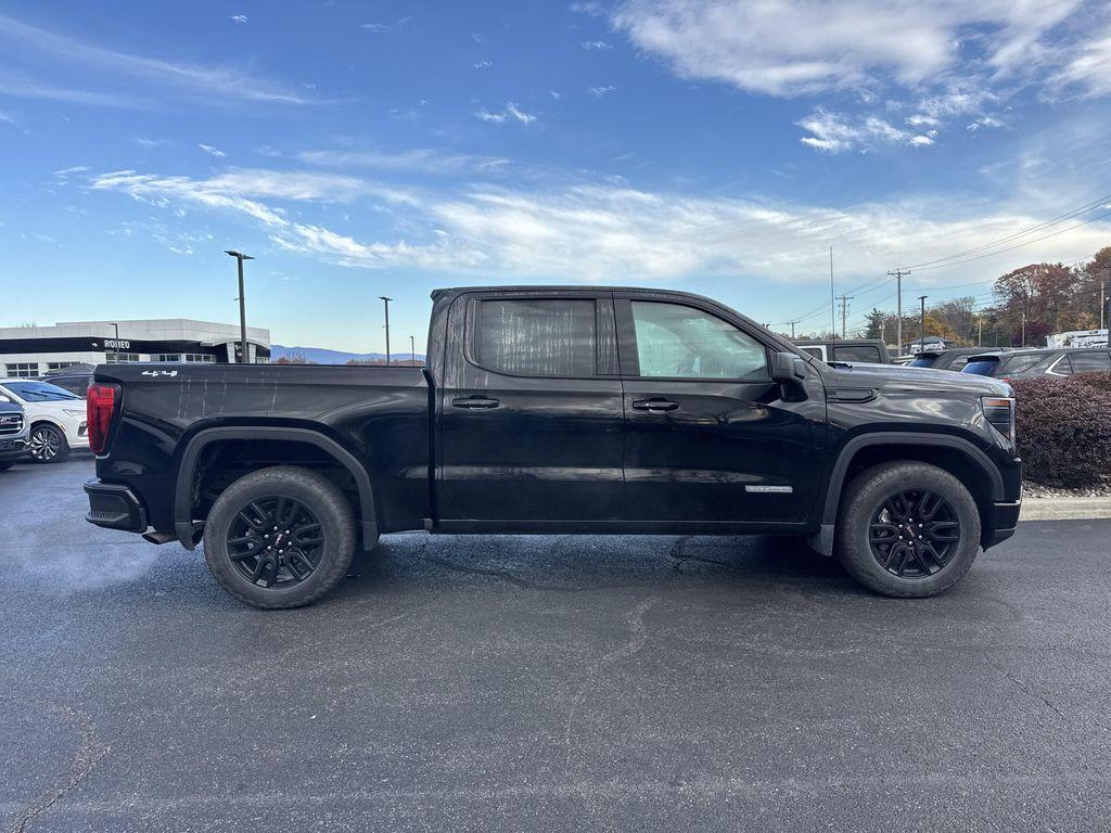 used 2023 GMC Sierra 1500 car, priced at $40,999