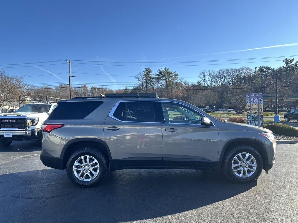 used 2019 Chevrolet Traverse car, priced at $13,498