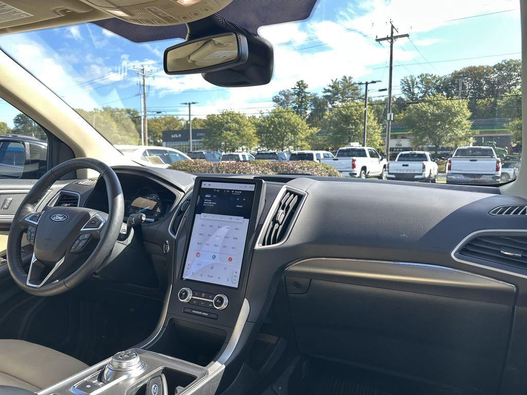 used 2022 Ford Edge car, priced at $23,799