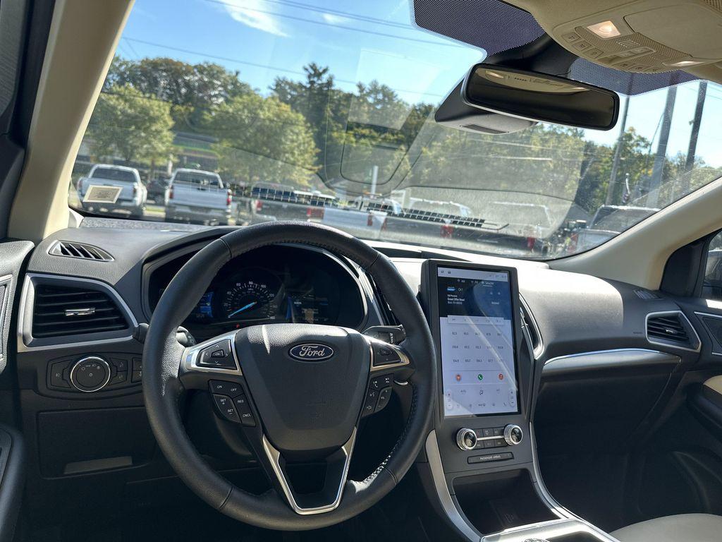 used 2022 Ford Edge car, priced at $23,799