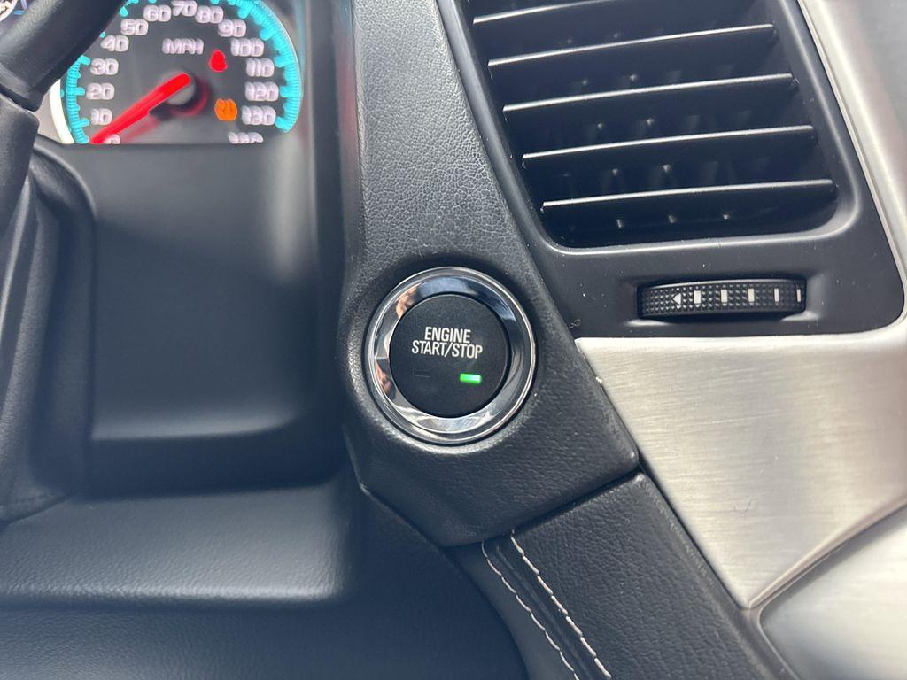 used 2017 GMC Yukon car, priced at $26,999