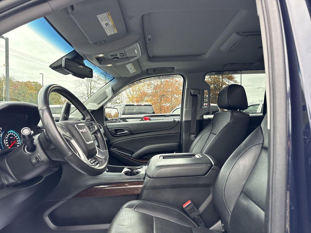 used 2017 GMC Yukon car, priced at $26,999