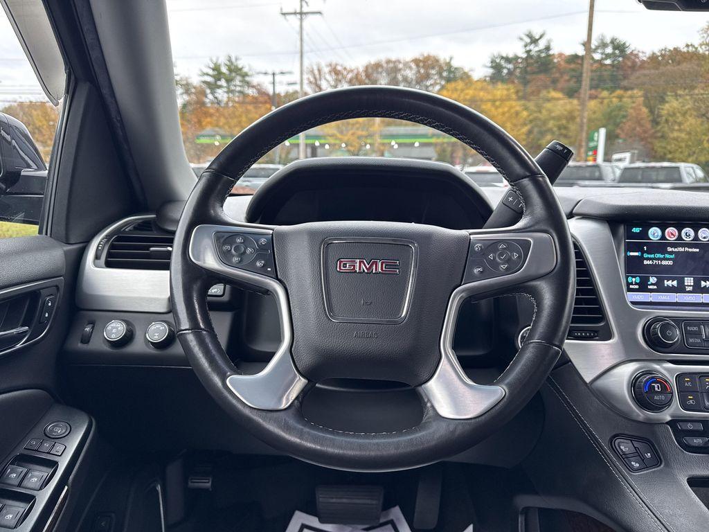 used 2017 GMC Yukon car, priced at $26,999