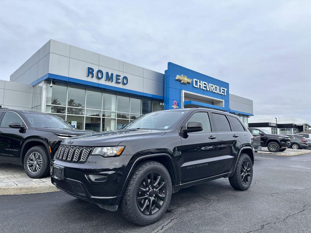 used 2020 Jeep Grand Cherokee car, priced at $22,999