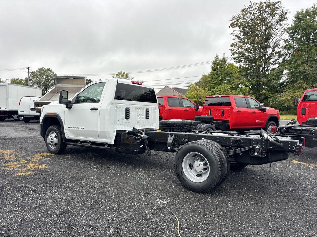 new 2025 GMC Sierra 3500 car, priced at $62,553