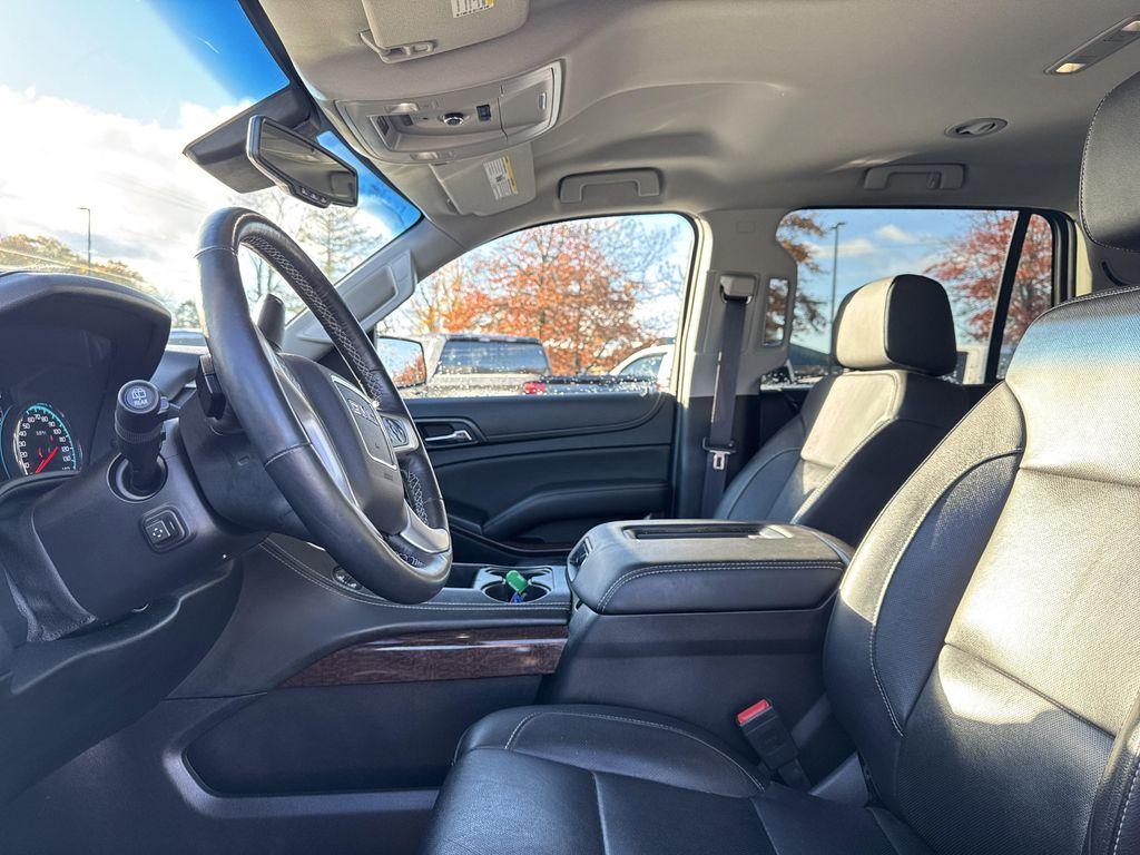 used 2017 GMC Yukon car, priced at $24,749